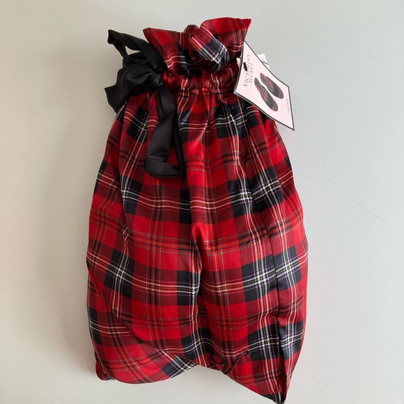 Victoria Secret CS Fur Trim Slipper - Bold Plaid - Size Large - Picture 6 of 7
